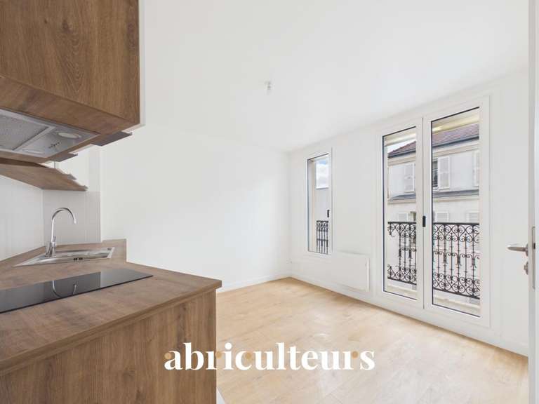 Appartement Paris 18e - 1 chambre - 25m²