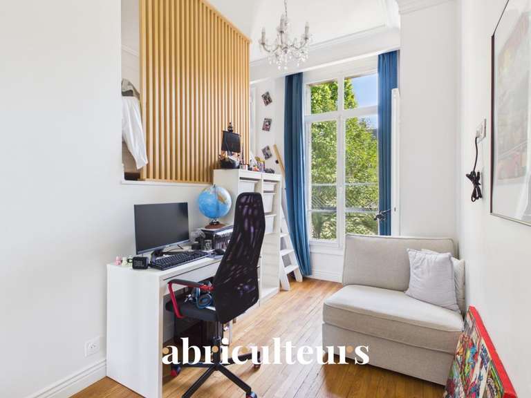 Appartement Saint-Mandé - 4 chambres - 189m²
