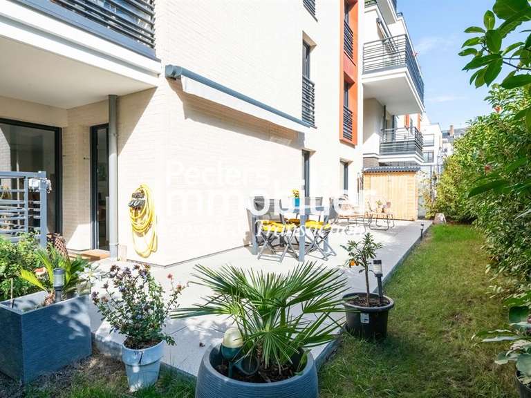 Appartement Rueil-Malmaison - 2 chambres - 81m²