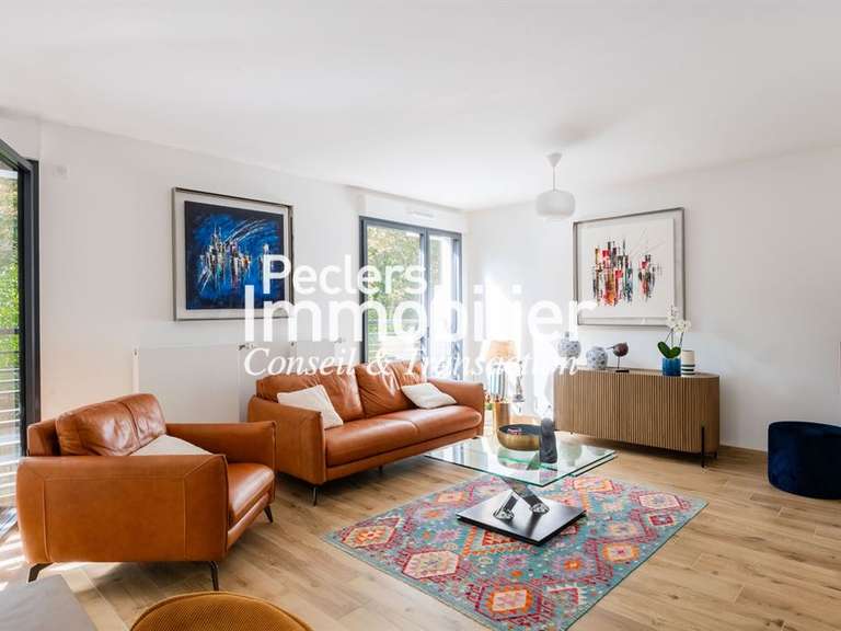 Appartement Rueil-Malmaison - 2 chambres - 81m²
