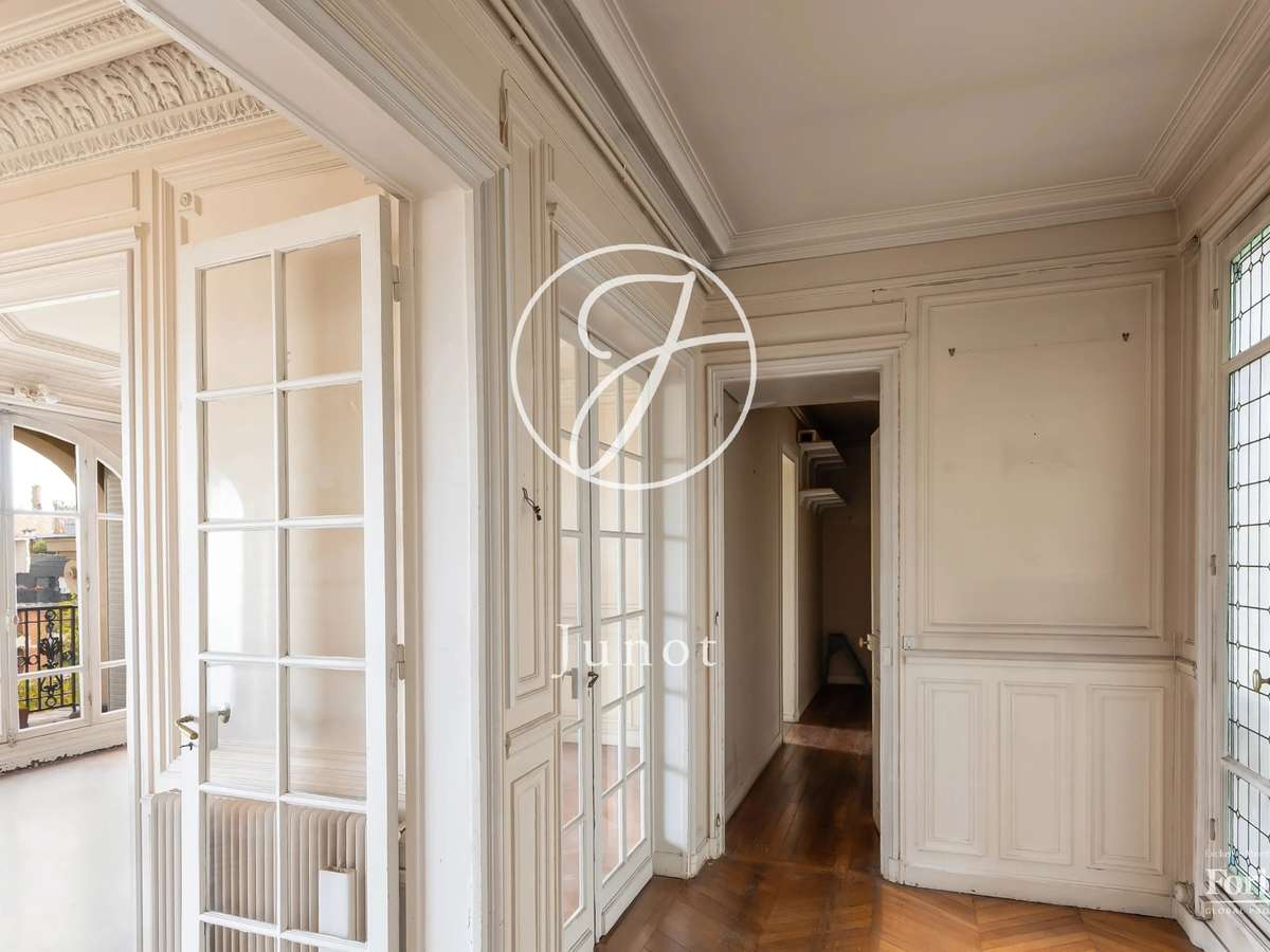 Apartment Paris 12e