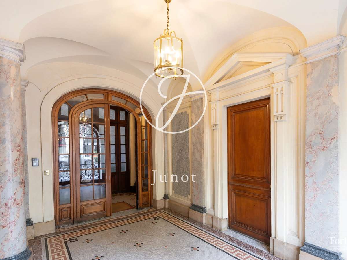 Apartment Paris 12e