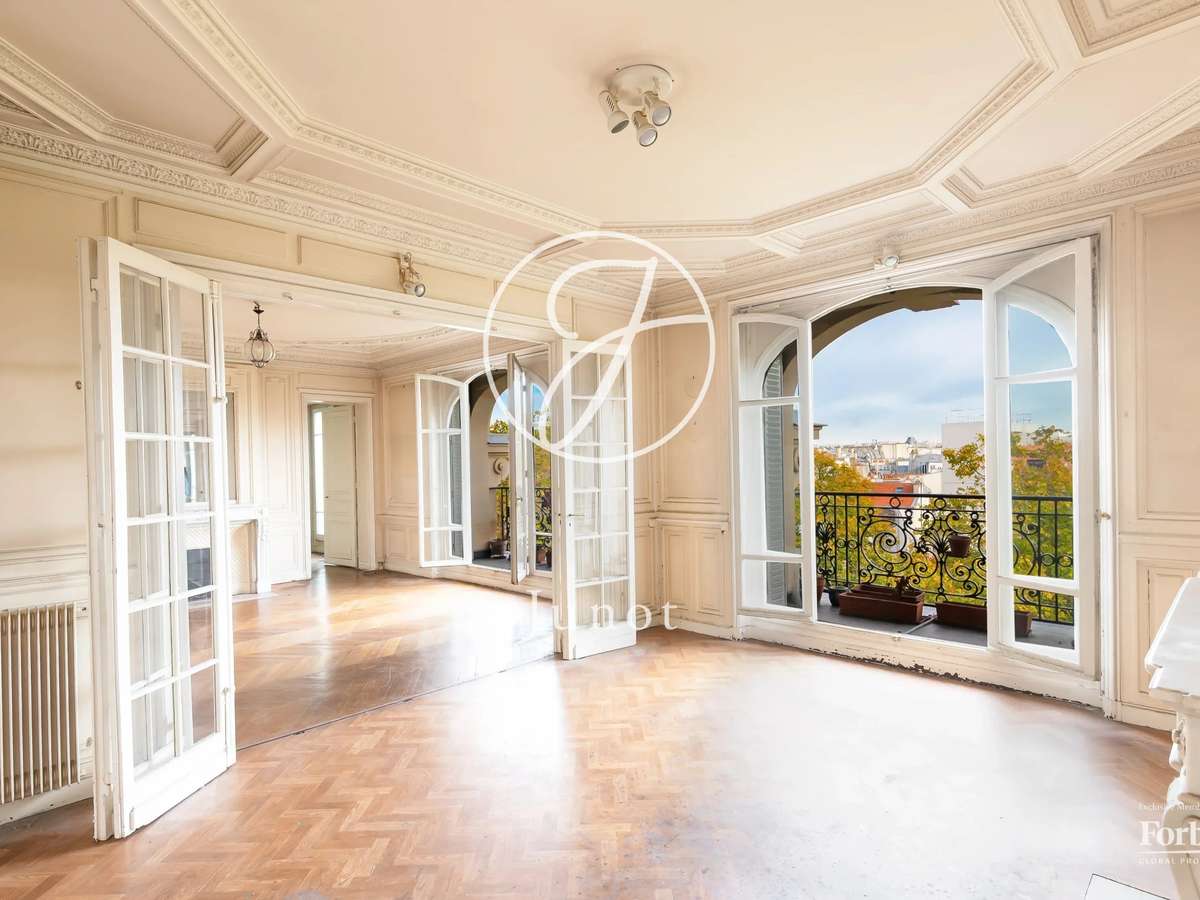 Apartment Paris 12e