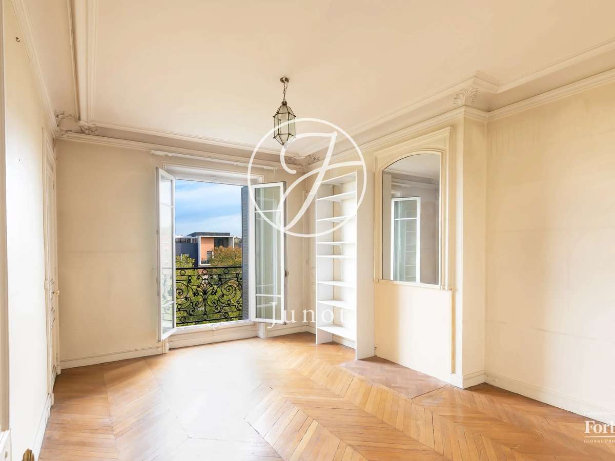 Apartment Paris 12e