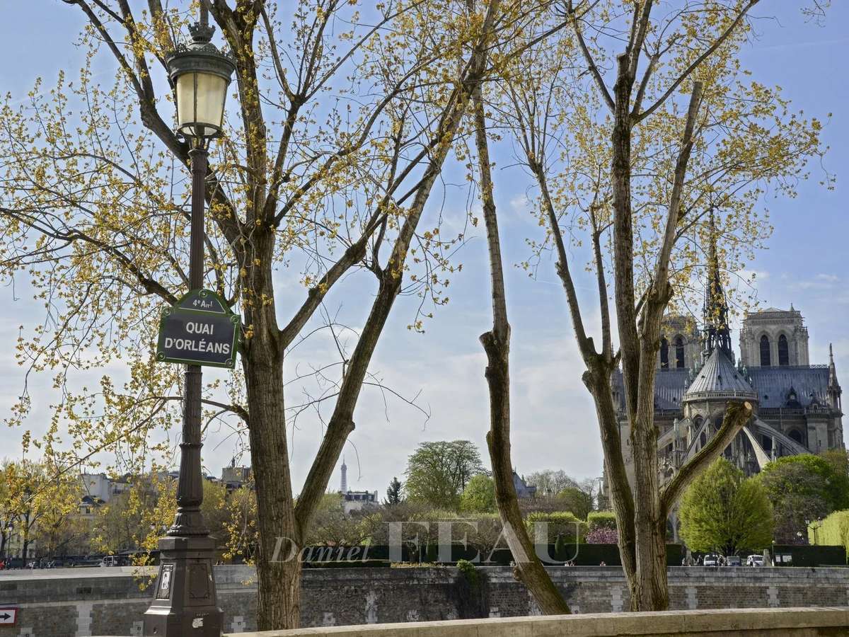 Apartment Paris 4e