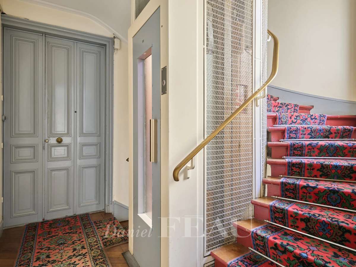 Apartment Paris 17e