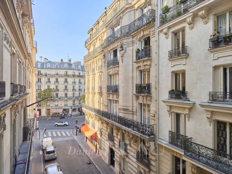 Apartment Paris 17e - 1 bedroom - 48m²