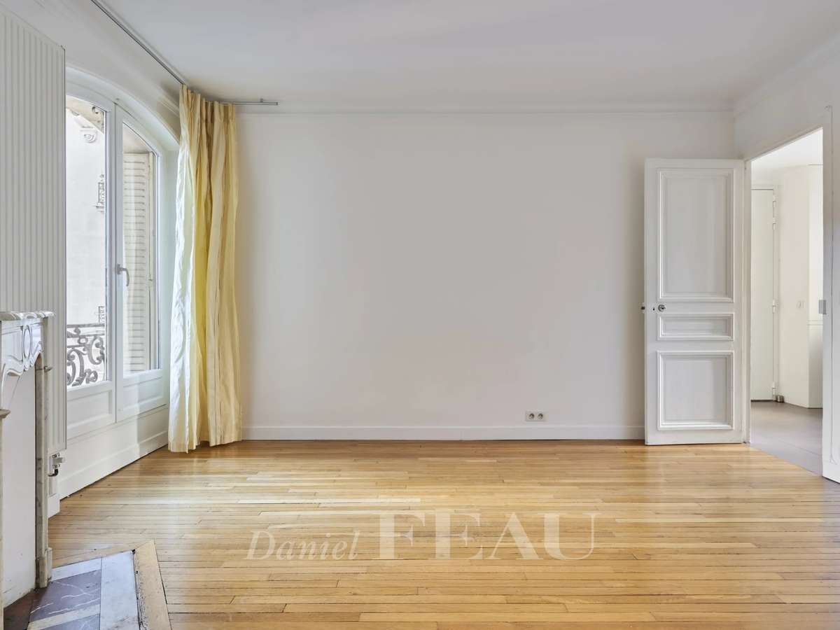 Apartment Paris 17e