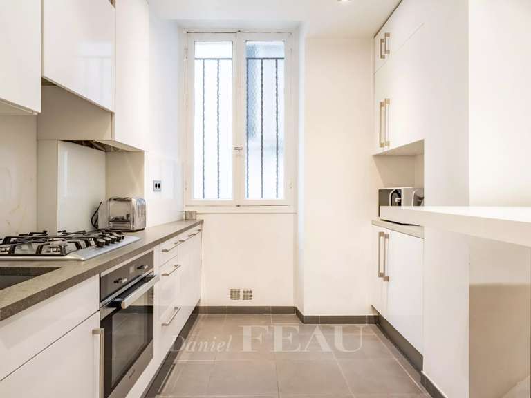 Apartment Paris 16e - 3 bedrooms - 115m²