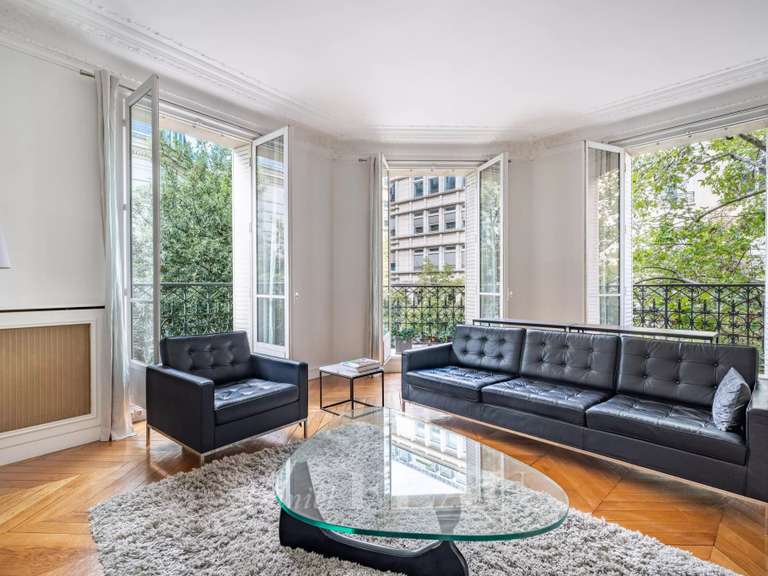 Apartment Paris 16e - 3 bedrooms - 115m²