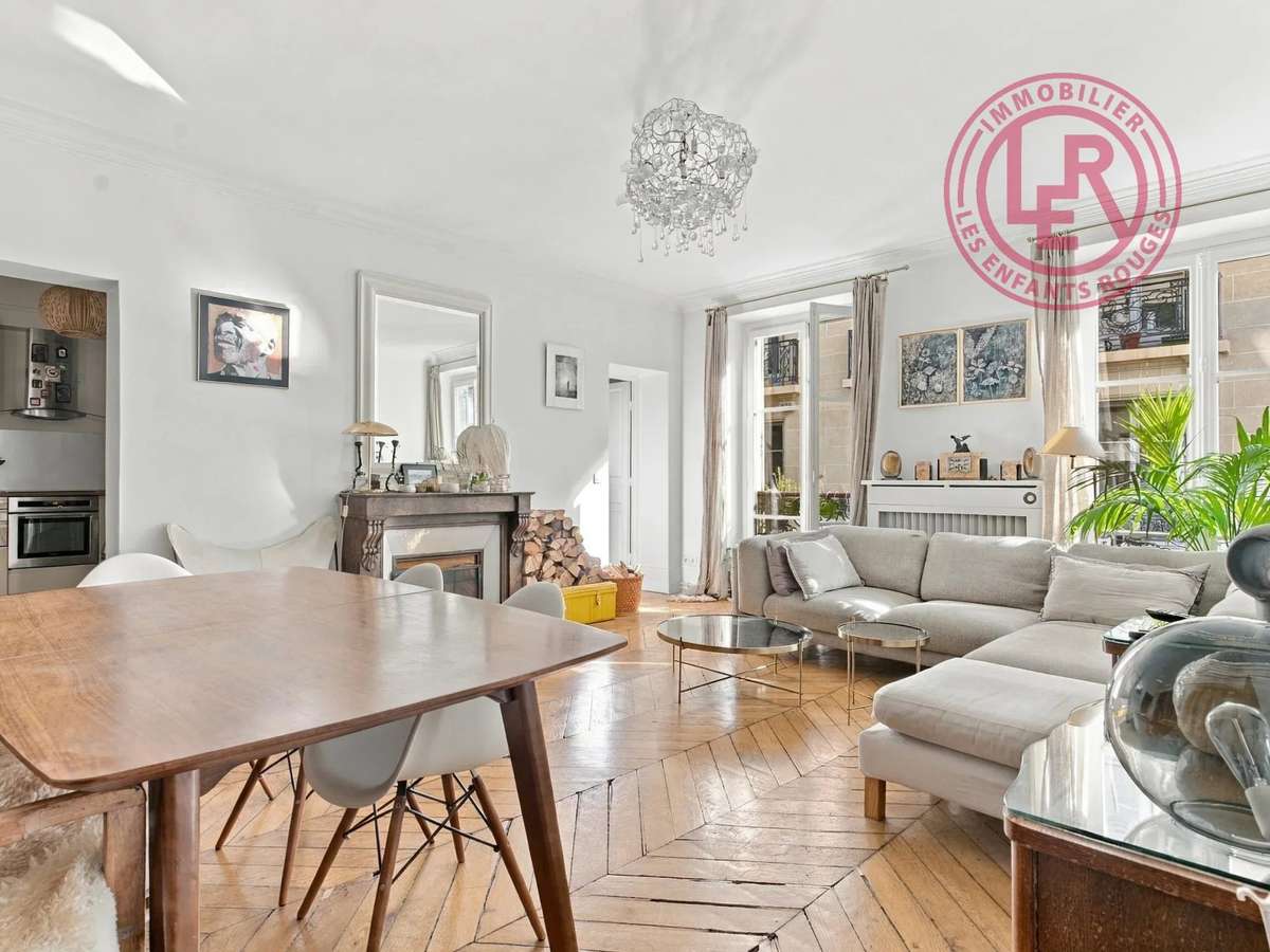 Apartment Paris 10e