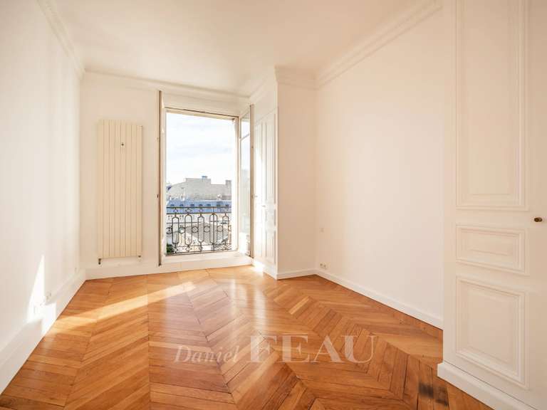 Apartment Paris 8e - 3 bedrooms - 124m²