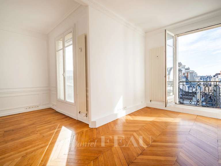 Apartment Paris 8e - 3 bedrooms - 124m²
