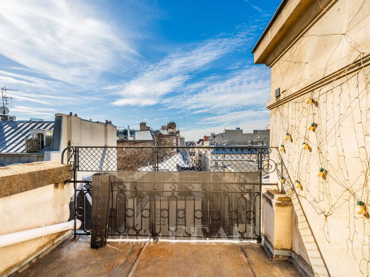 Apartment Paris 8e