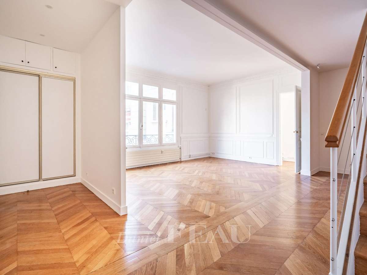 Apartment Paris 8e