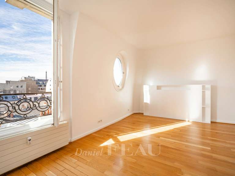 Apartment Paris 8e - 3 bedrooms - 124m²