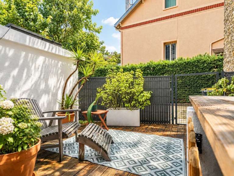 Apartment Saint-Germain-en-Laye - 2 bedrooms - 62m²