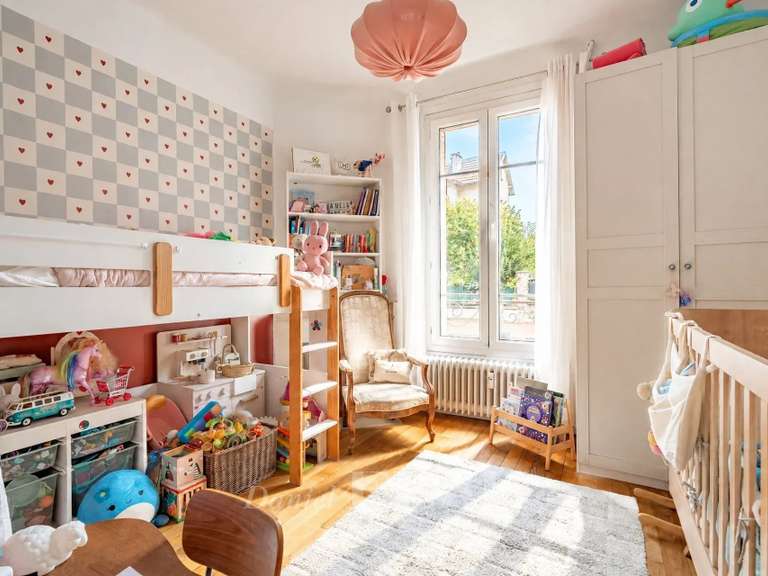 Apartment Saint-Germain-en-Laye - 2 bedrooms - 62m²