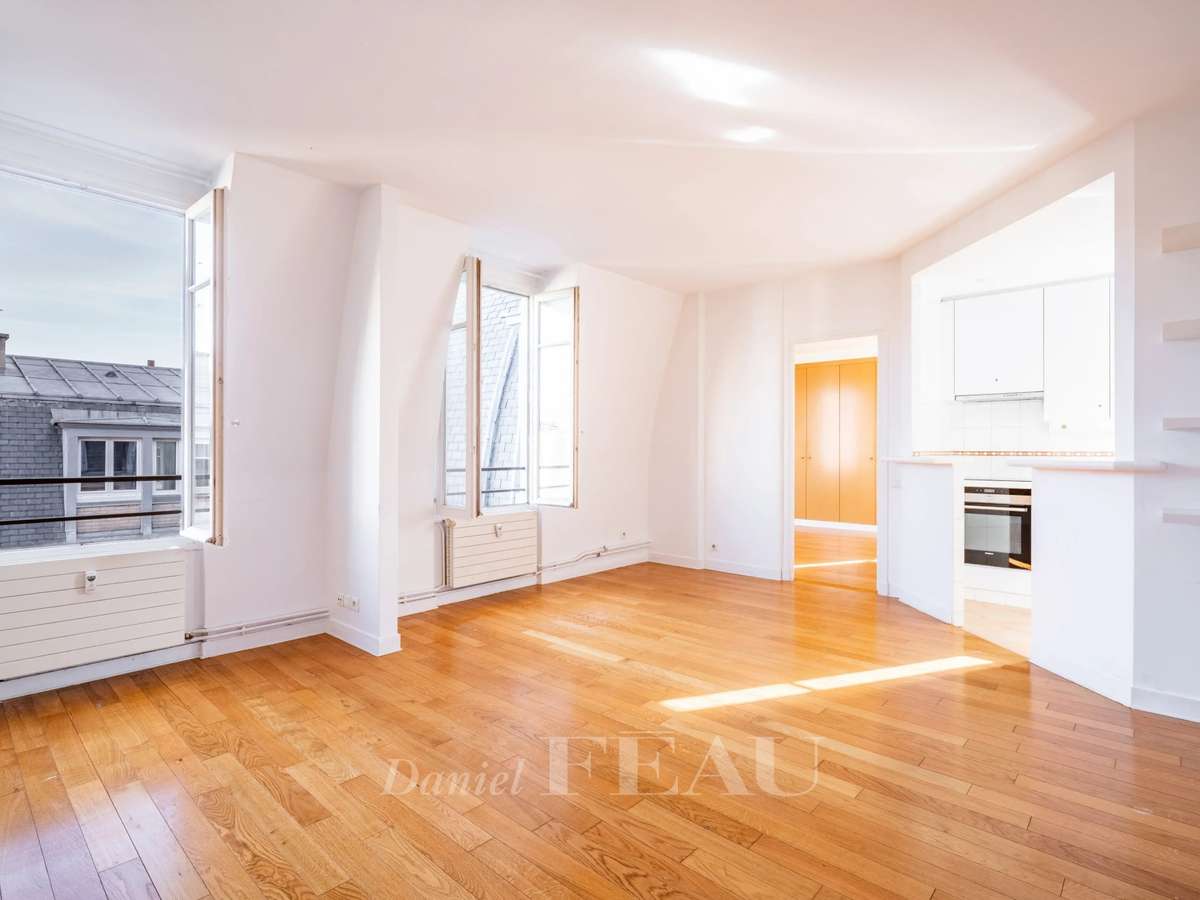 Apartment Paris 8e