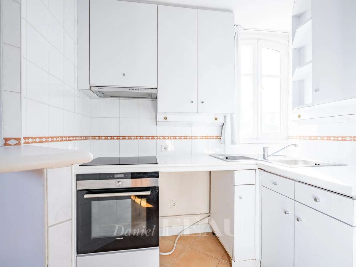 Apartment Paris 8e