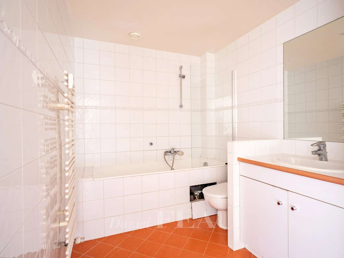Apartment Paris 8e