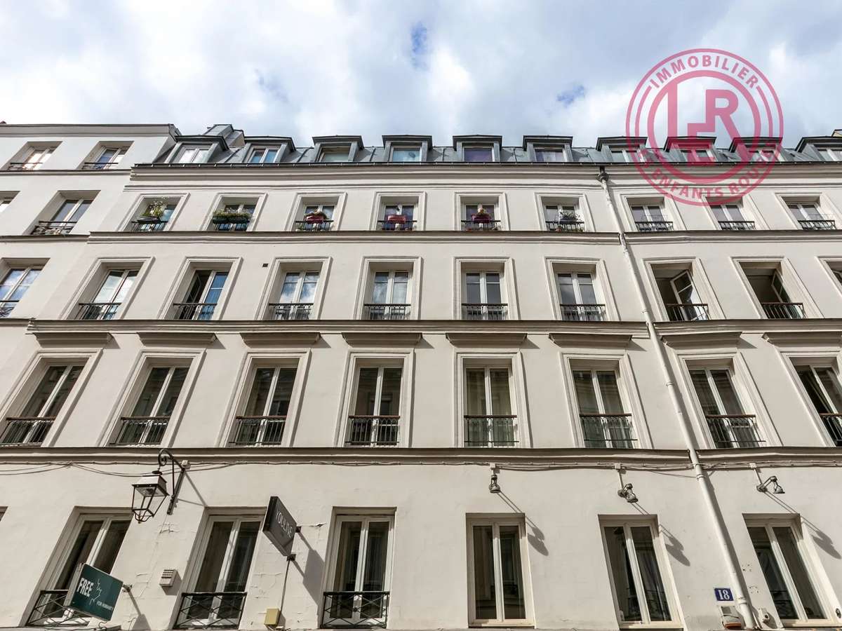Apartment Paris 2e