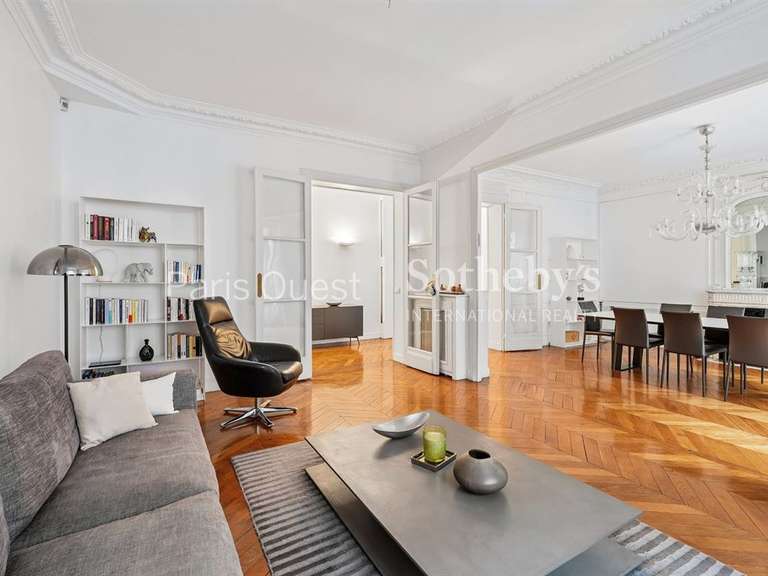 Appartement Paris 17e - 3 chambres - 161m²