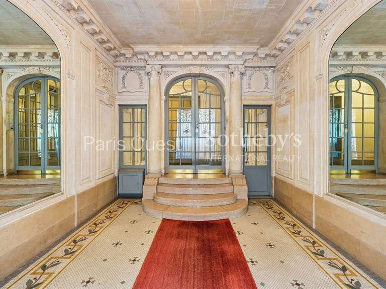 Appartement Paris 17e - 3 chambres - 161m²
