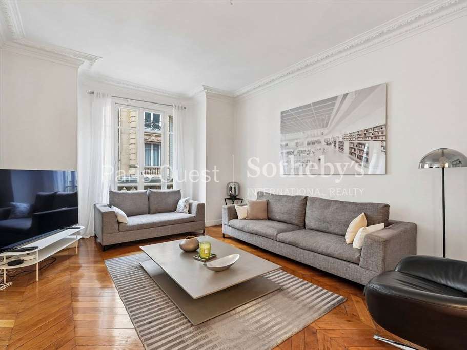 Apartment Paris 17e