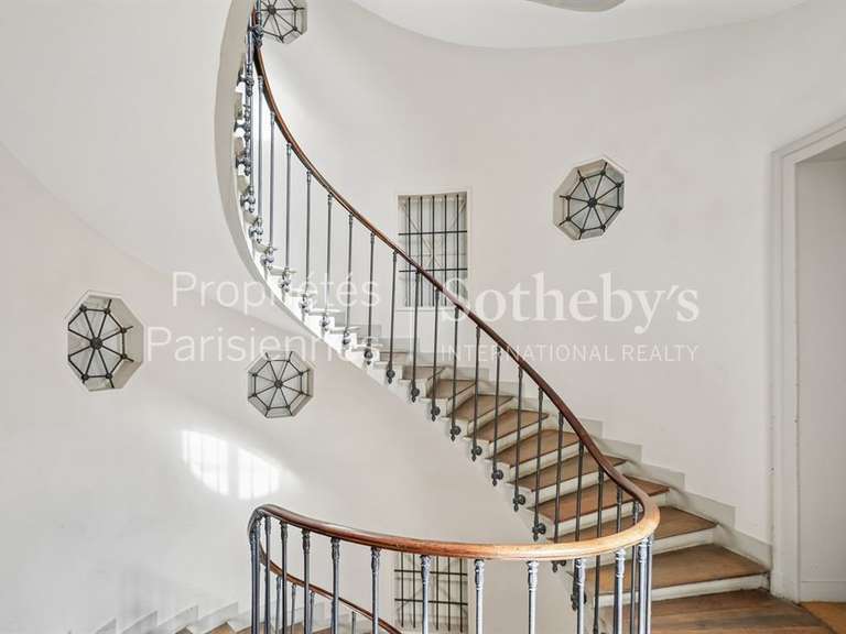 Appartement Paris 2e - 2 chambres - 196m²