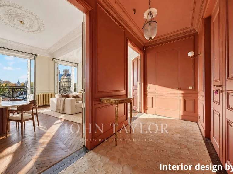 Appartement Paris 4e - 2 chambres - 110m²
