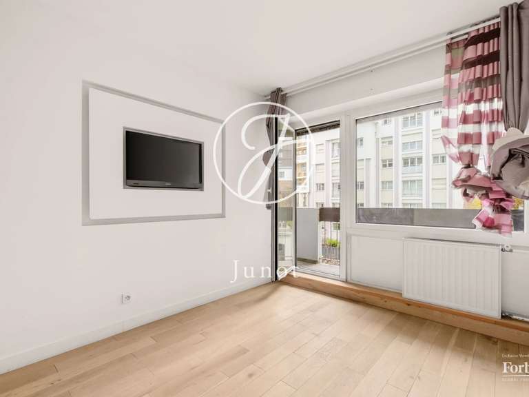 Appartement Paris 11e - 3 chambres - 93m²