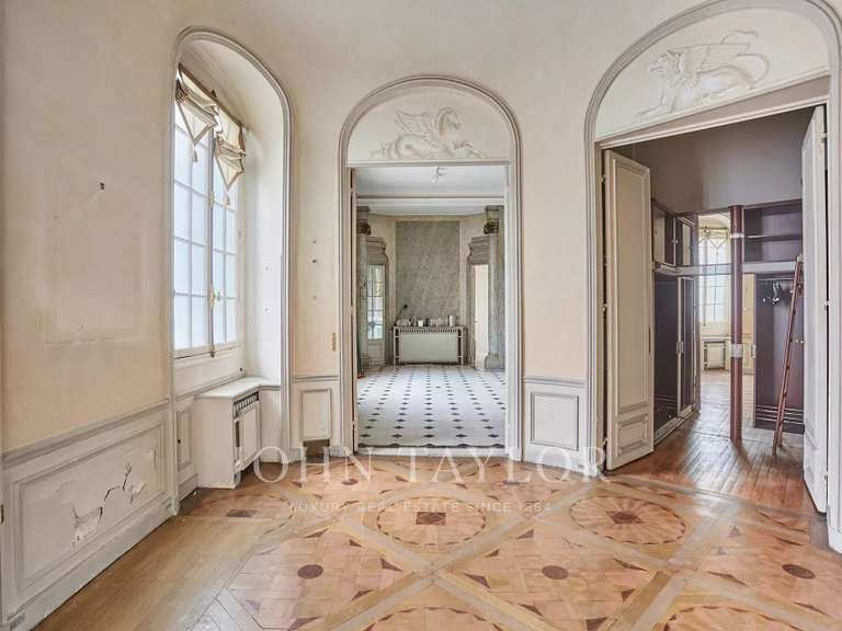 Appartement Paris 16e - 4 chambres - 201m²