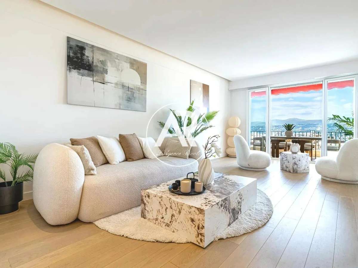Apartment Nice