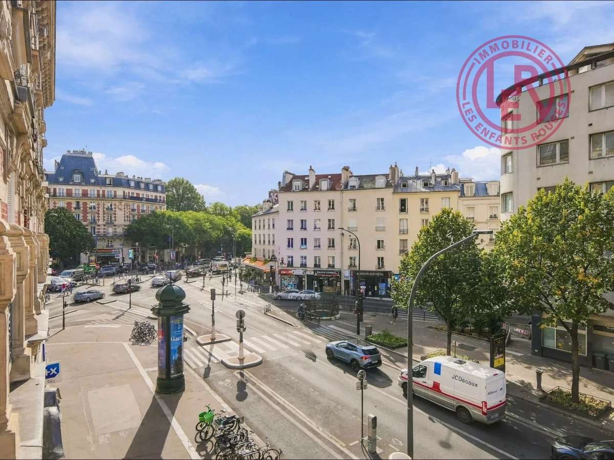 Apartment Paris 11e