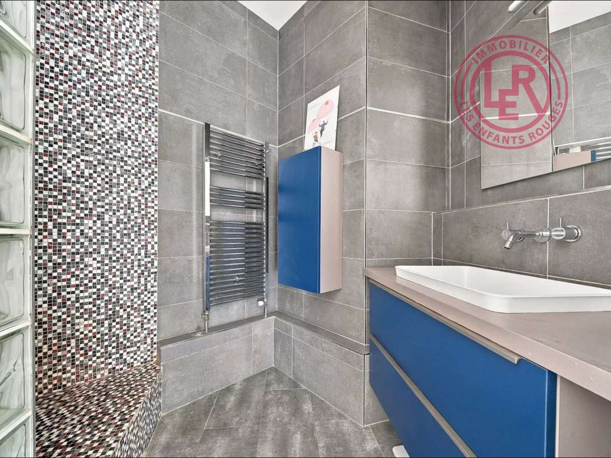 Apartment Paris 11e