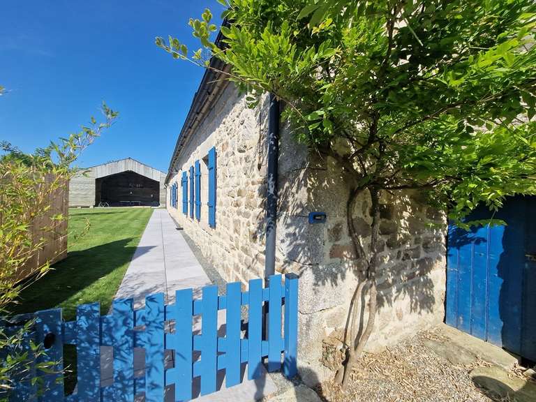 Maison Pont-l'Abbé - 8 chambres - 241m²