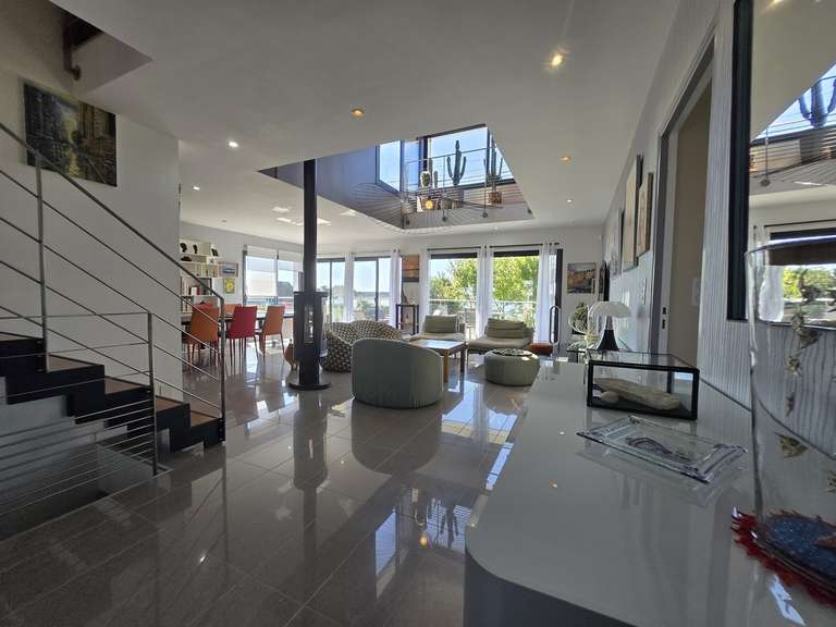 Maison Île-Tudy - 4 chambres - 210m²