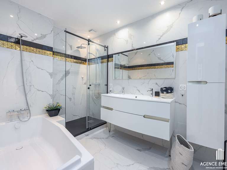 Maison Dinard - 6 chambres - 190m²