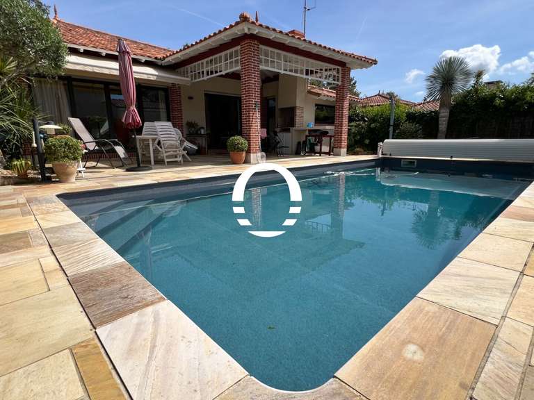 Maison Pornic - 4 chambres - 156m²