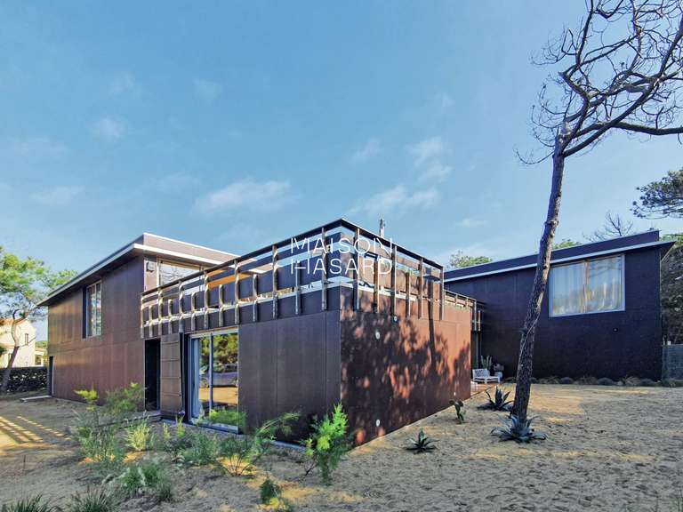 Maison Talmont-Saint-Hilaire - 7 chambres - 377m²