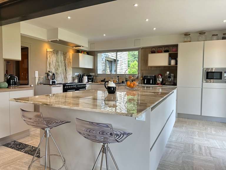 Maison Lorient Centre Ville - 7 chambres - 403m²