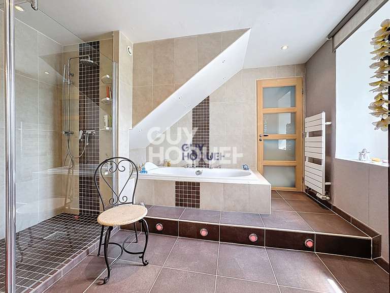 Maison Valambray - 4 chambres - 275m²