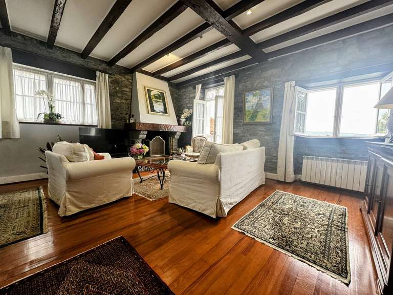 Maison Hendaye - 5 chambres - 140m²