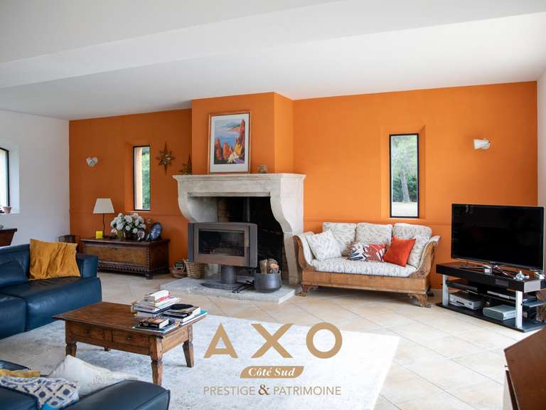 Maison Meyrargues - 4 chambres - 224m²