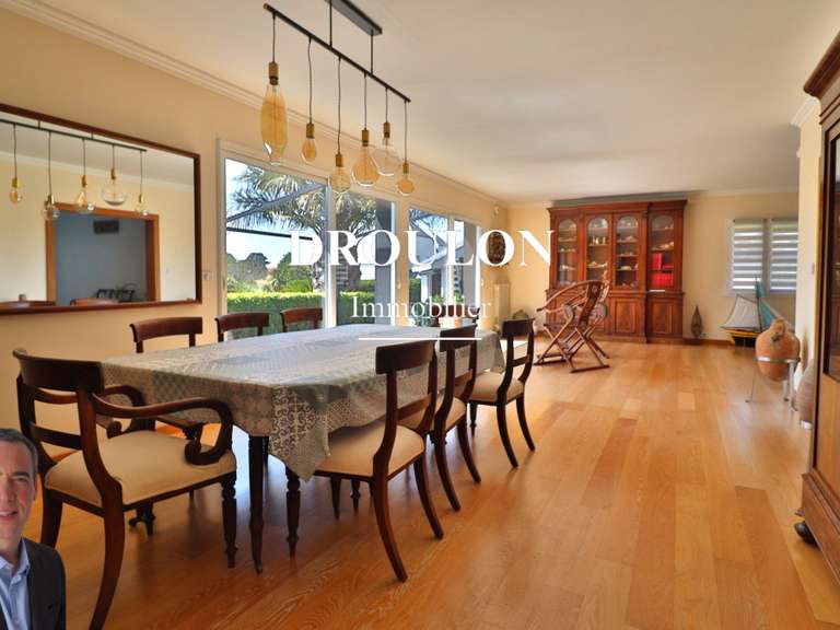 Maison Guérande - 5 chambres - 265m²
