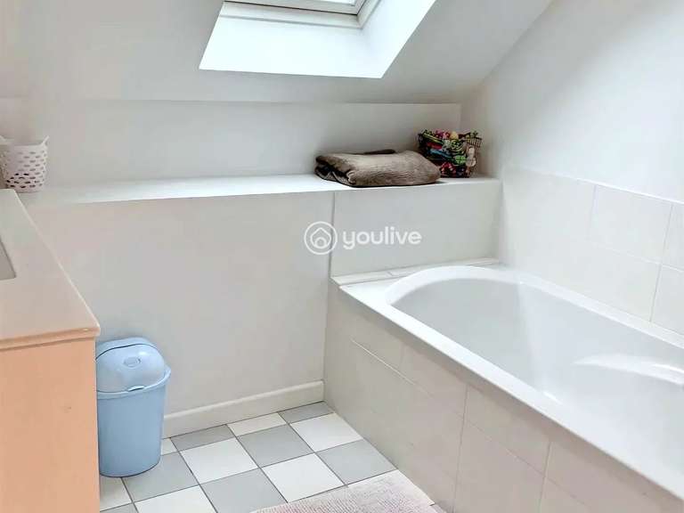 Maison Fouesnant - 6 chambres - 251m²