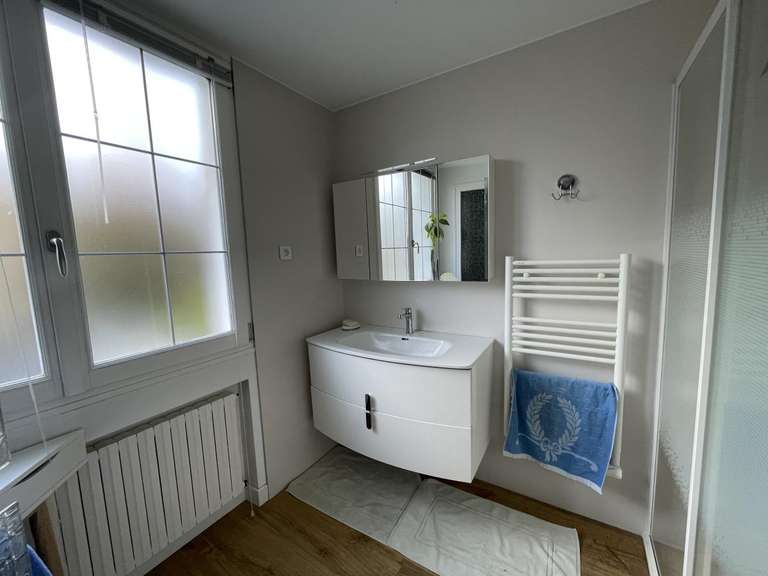 Maison Rezé - 3 chambres - 217m²
