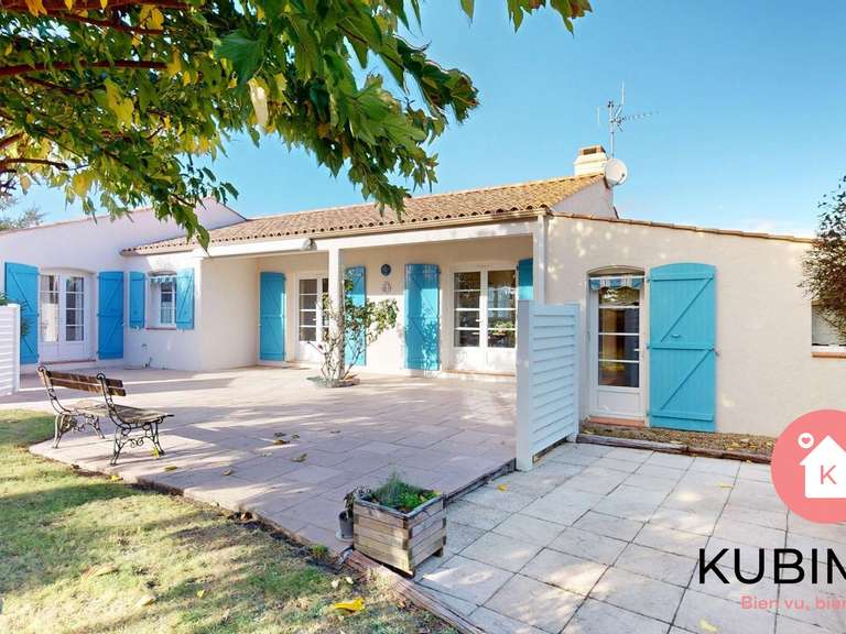 Maison Talmont-Saint-Hilaire - 3 chambres - 197m²