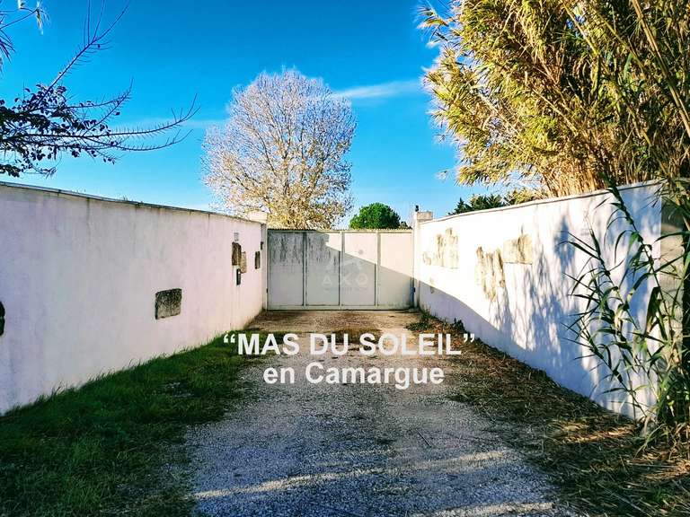 Maison Fourques - 5 chambres - 220m²